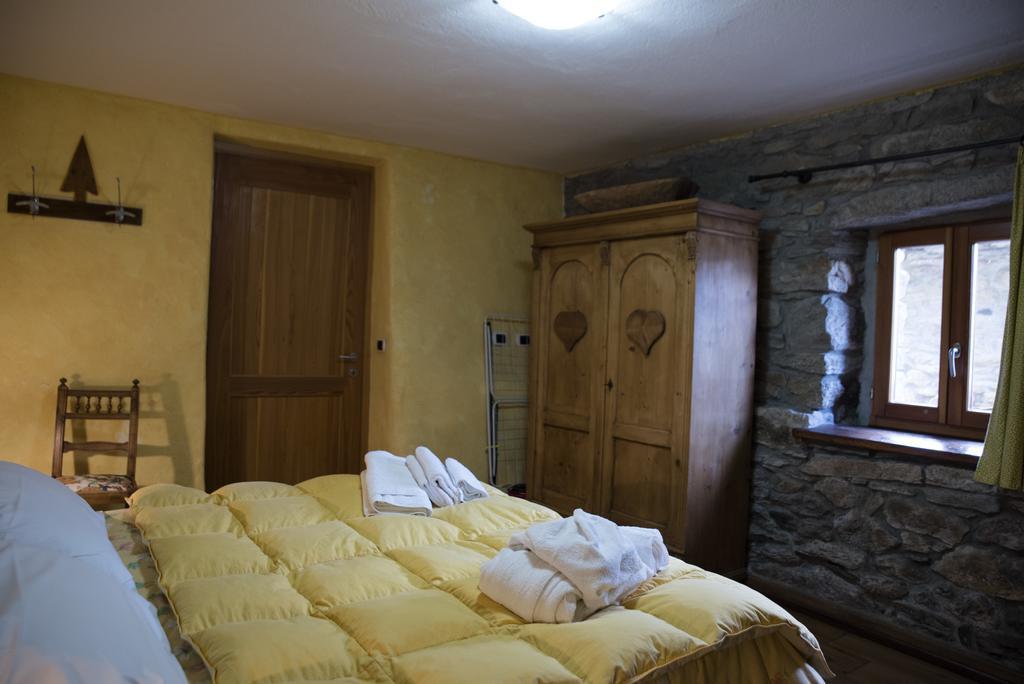 Antico Torchio Apartment Montjovet Room photo